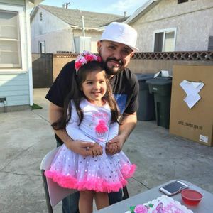 Meet your Posher, Manuel